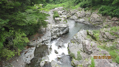 鶯のさえずり　川のせせらぎ　癒しの秋川渓谷