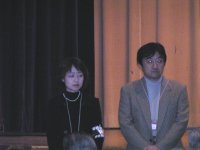 新幹事の橋本さん（左）と増本さん（右）